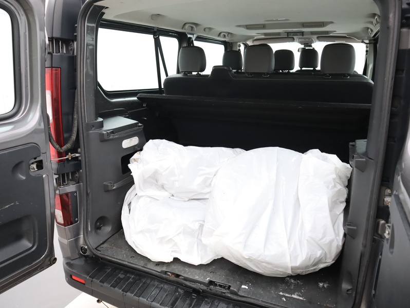 Opel Vivaro vaihtoauto