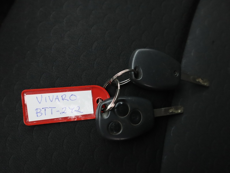 Opel Vivaro vaihtoauto