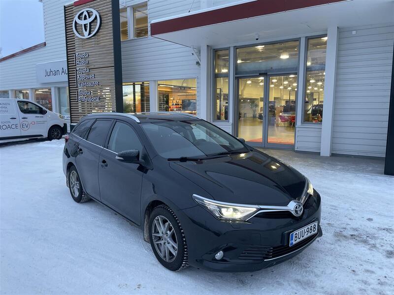 Toyota Auris vaihtoauto