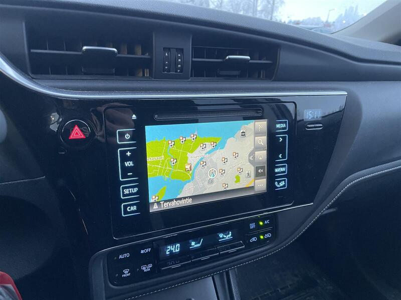 Toyota Auris vaihtoauto