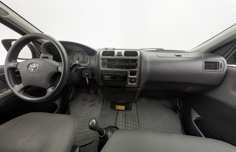 Toyota Hiace vaihtoauto