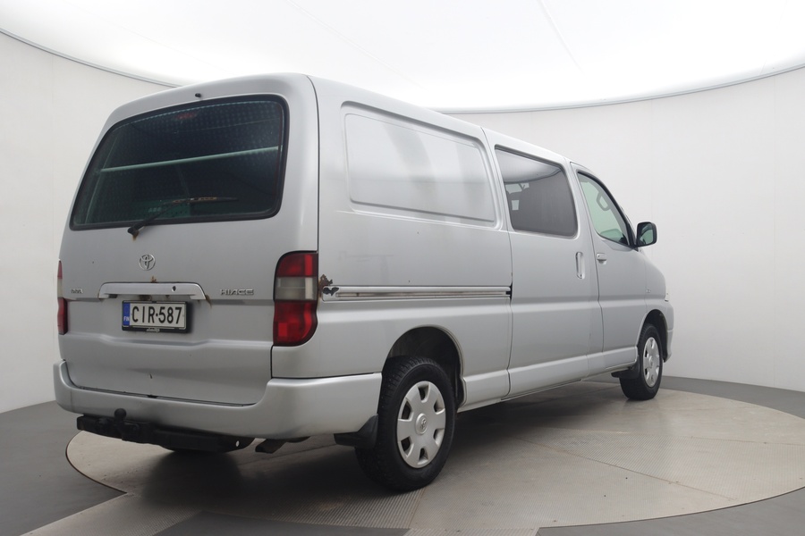 Toyota Hiace vaihtoauto