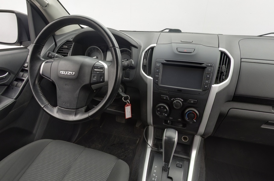 Isuzu D-Max vaihtoauto