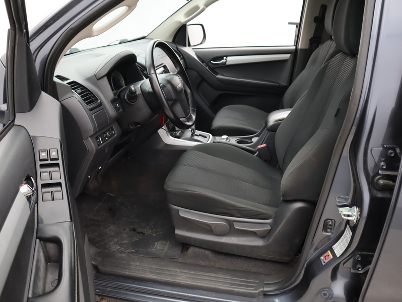 Isuzu D-Max vaihtoauto