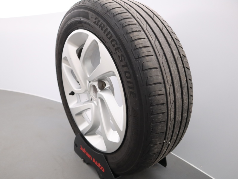 Opel Crossland X vaihtoauto