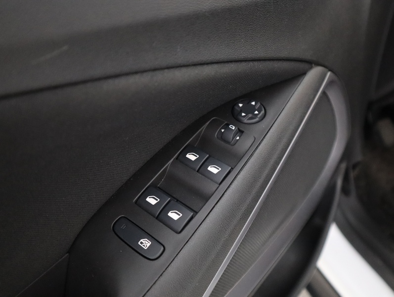 Opel Crossland X vaihtoauto