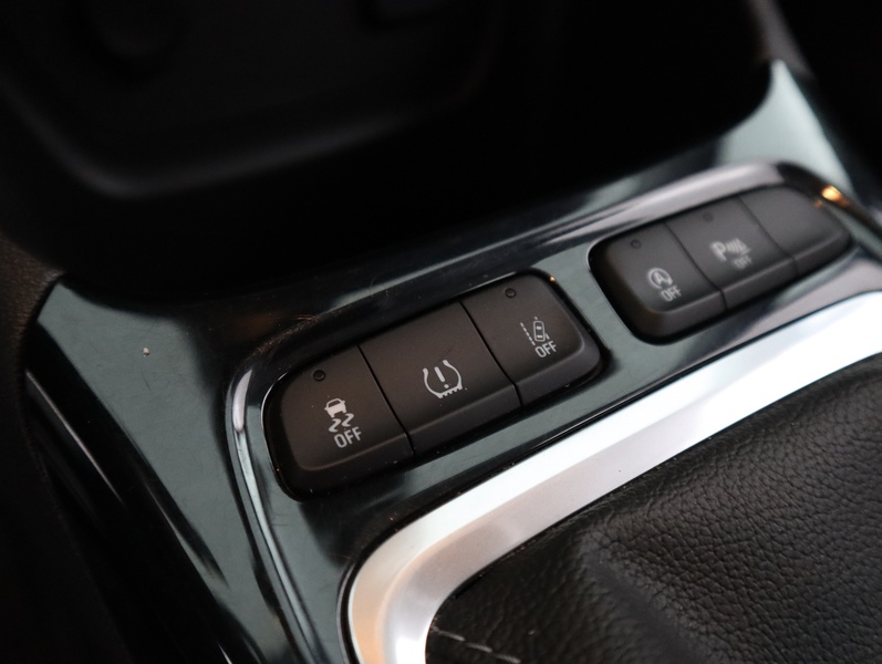 Opel Crossland X vaihtoauto