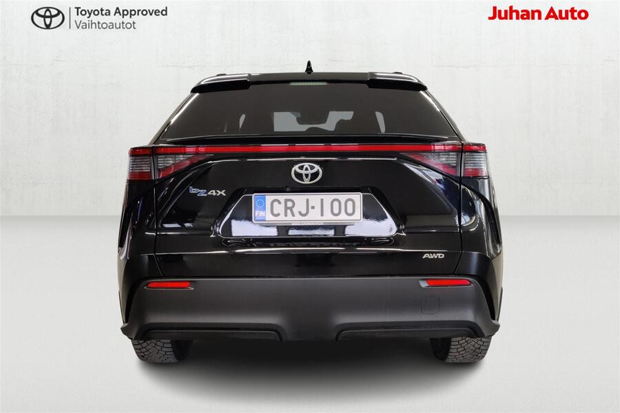 Toyota bZ4X vaihtoauto