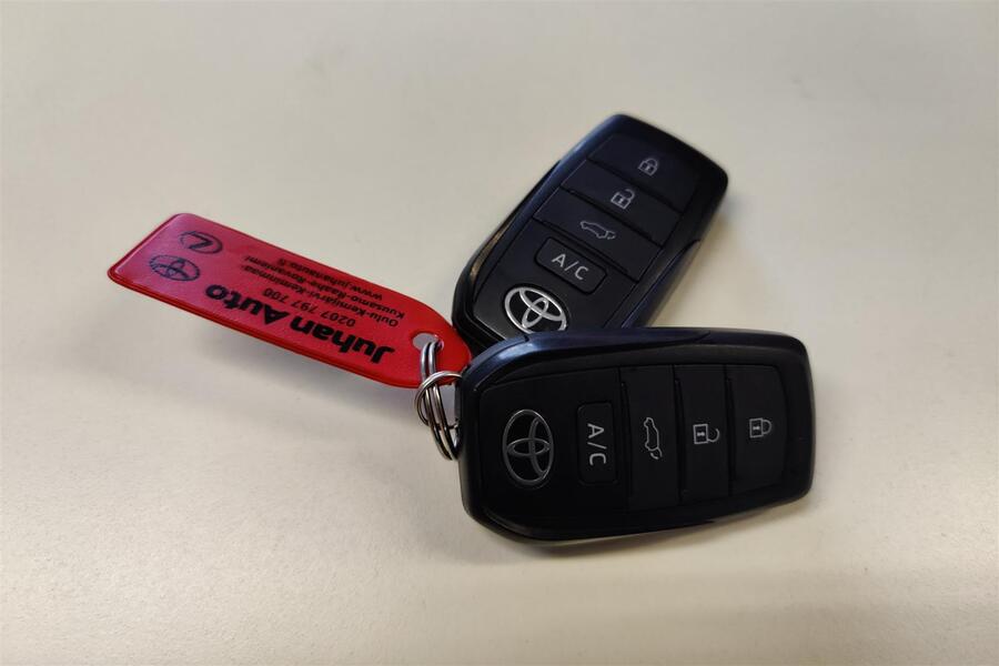 Toyota bZ4X vaihtoauto