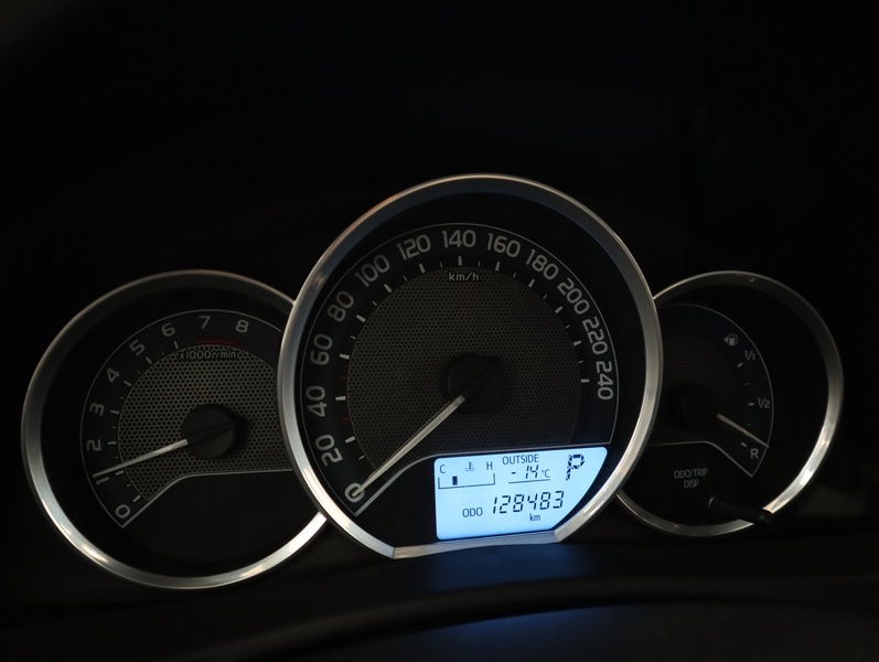 Toyota Auris vaihtoauto