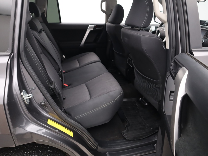 Toyota Land Cruiser vaihtoauto