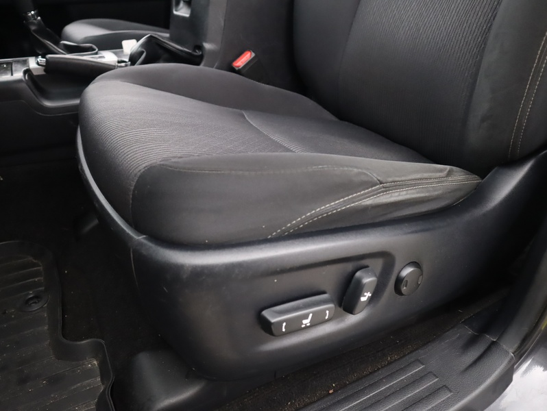 Toyota Land Cruiser vaihtoauto