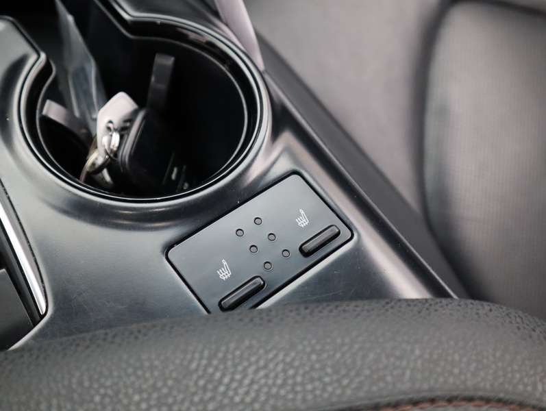 Toyota Camry vaihtoauto