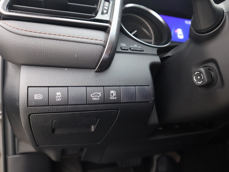 Toyota Camry vaihtoauto