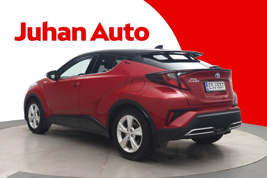 Toyota C-HR vaihtoauto