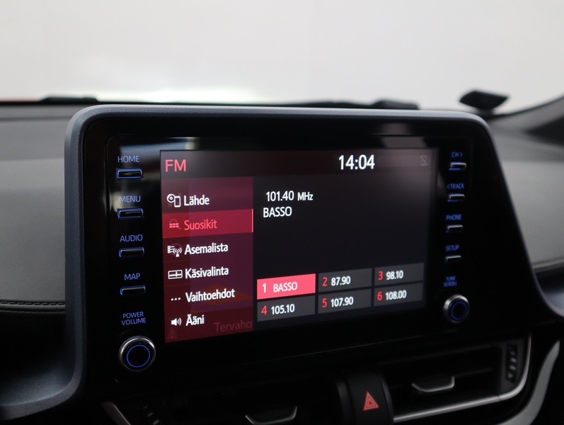 Toyota C-HR vaihtoauto