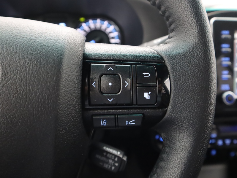 Toyota Hilux vaihtoauto