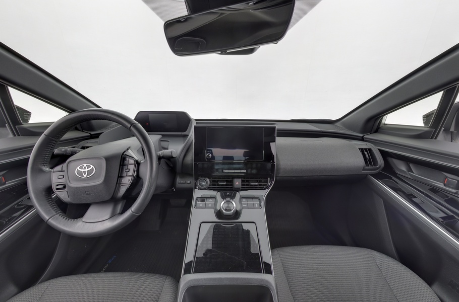 Toyota bZ4X vaihtoauto