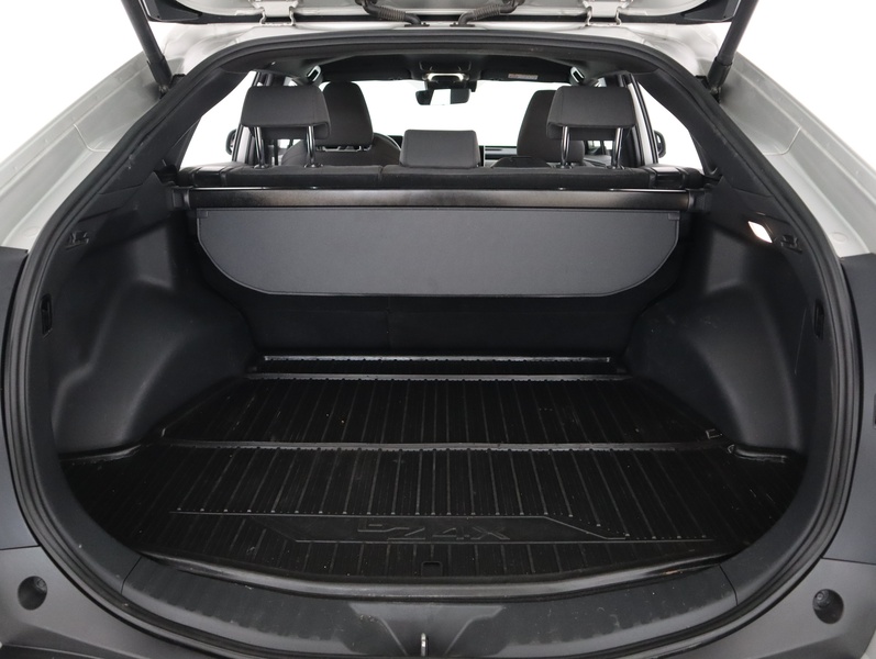 Toyota bZ4X vaihtoauto