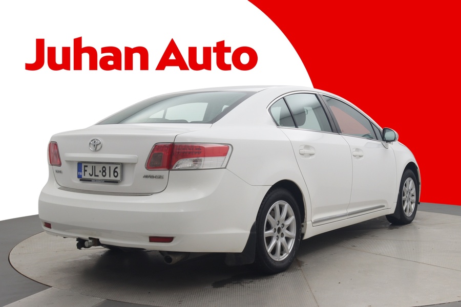 Toyota Avensis vaihtoauto