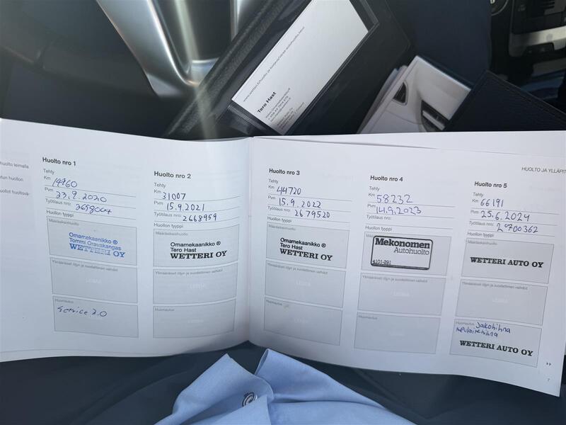 Volvo V40 Cross Country vaihtoauto