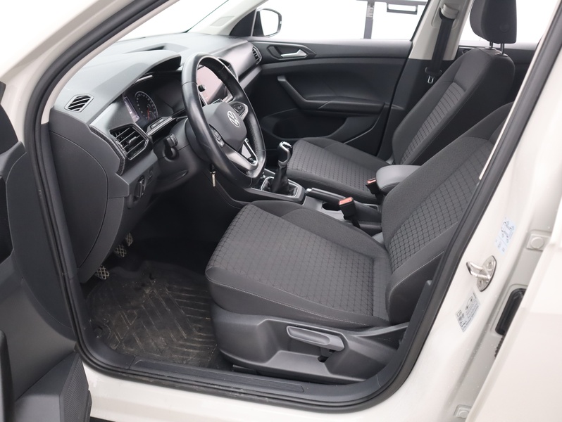 Volkswagen T-Cross vaihtoauto