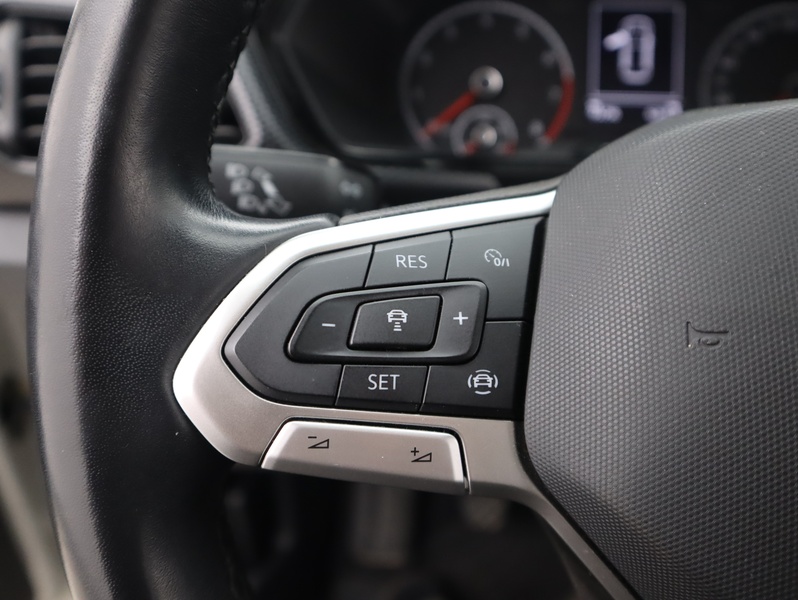 Volkswagen T-Cross vaihtoauto