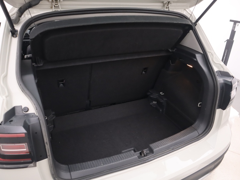 Volkswagen T-Cross vaihtoauto