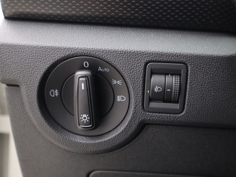 Volkswagen T-Cross vaihtoauto