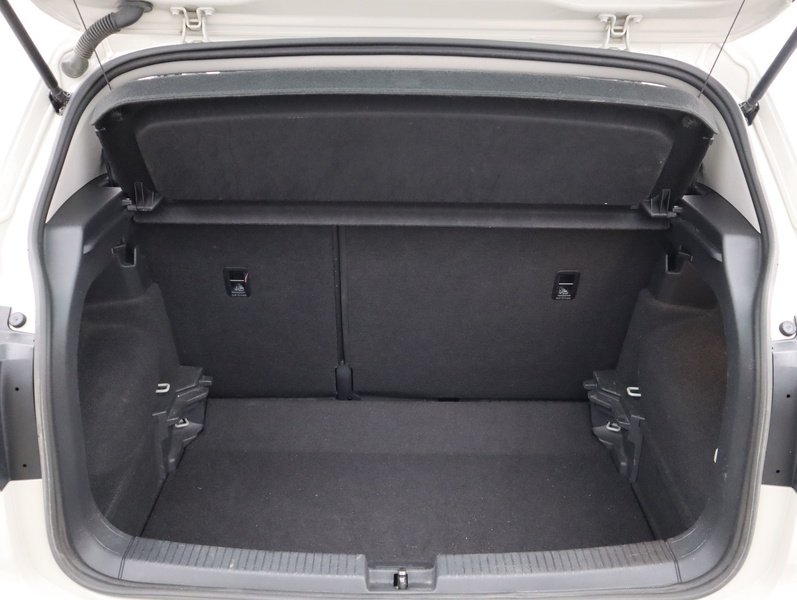 Volkswagen T-Cross vaihtoauto