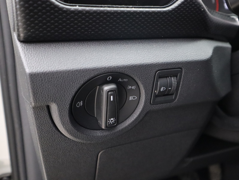 Volkswagen T-Cross vaihtoauto