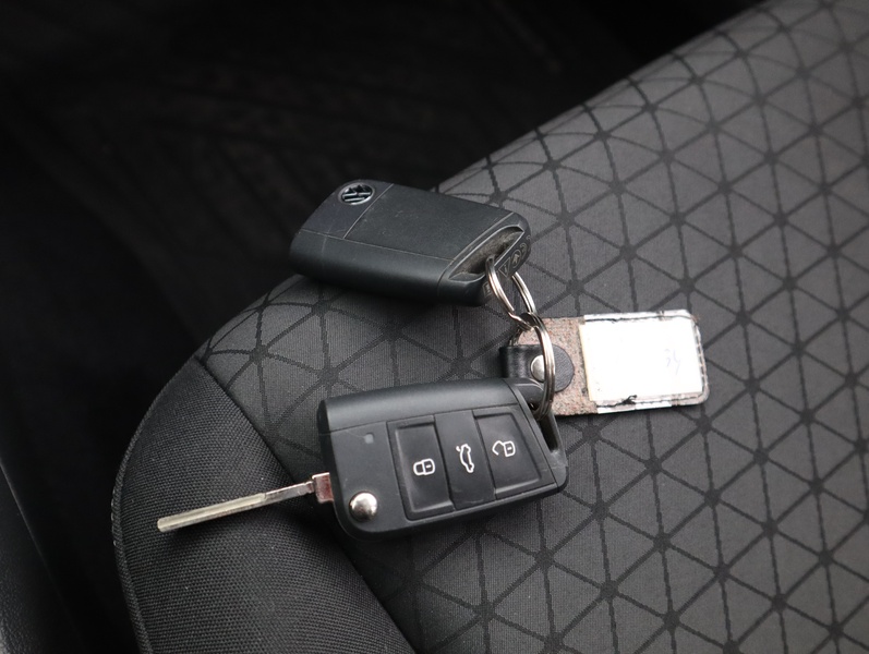 Volkswagen T-Cross vaihtoauto