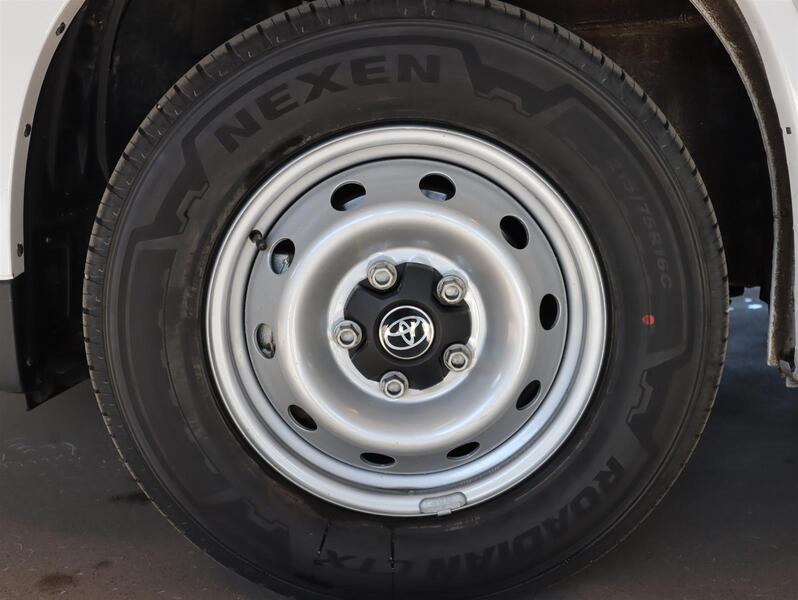 Toyota Proace MAX vaihtoauto