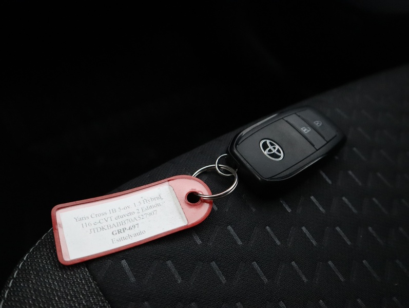 Toyota Yaris Cross vaihtoauto