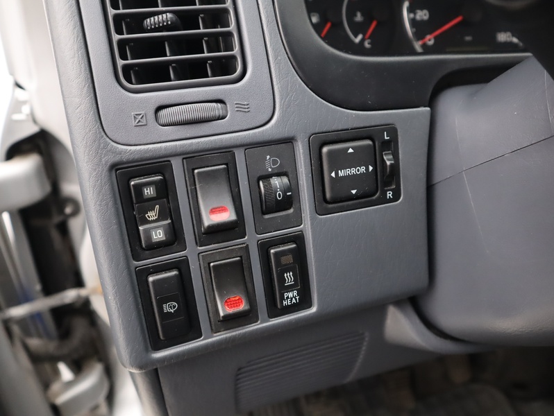 Toyota Hiace vaihtoauto