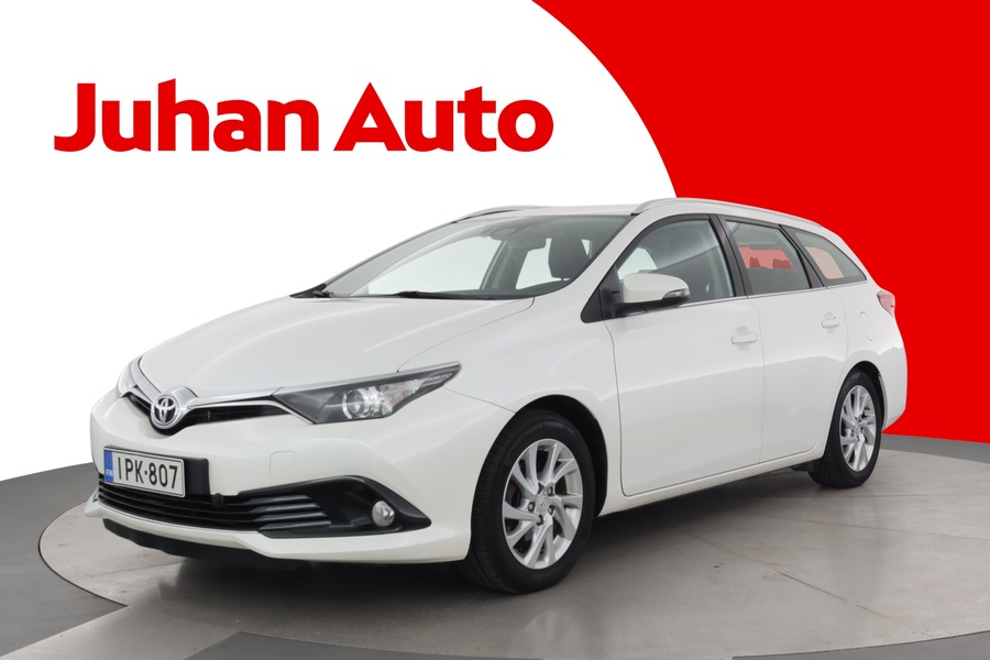 Toyota Auris vaihtoauto