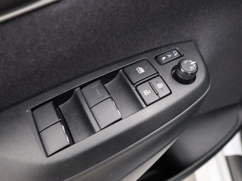 Mazda Mazda2 Hybrid vaihtoauto