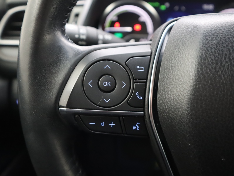 Toyota Camry vaihtoauto