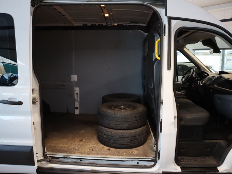 Ford Transit vaihtoauto