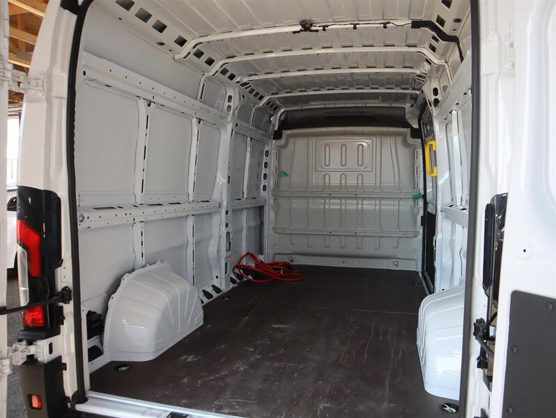 Toyota Proace MAX vaihtoauto