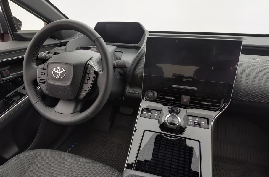 Toyota bZ4X vaihtoauto