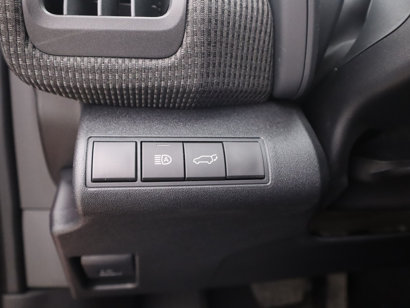 Toyota bZ4X vaihtoauto