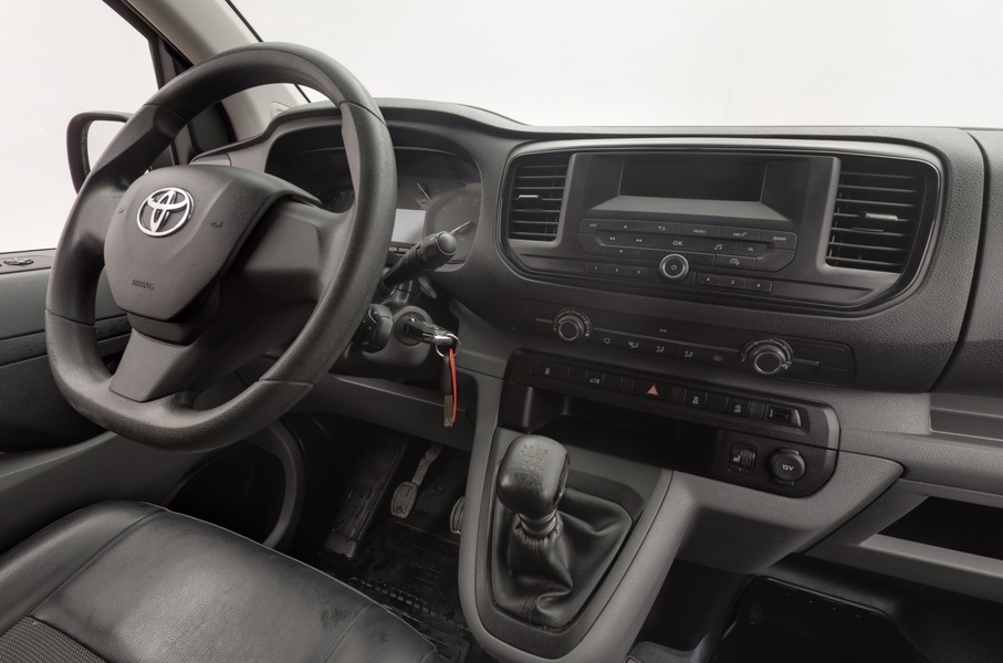 Toyota Proace vaihtoauto