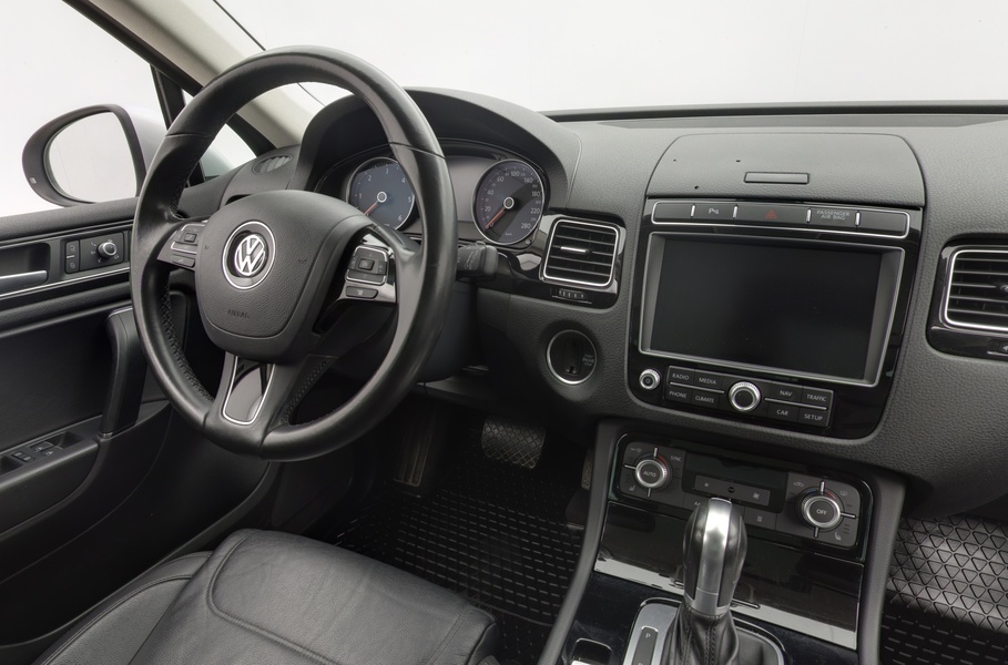 Volkswagen Touareg vaihtoauto