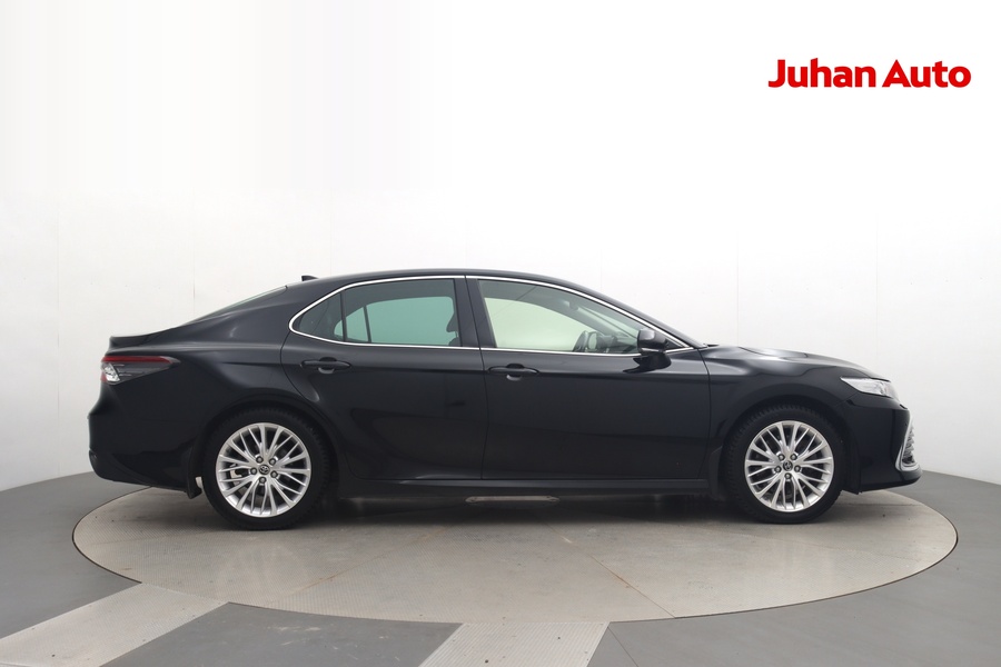 Toyota Camry vaihtoauto