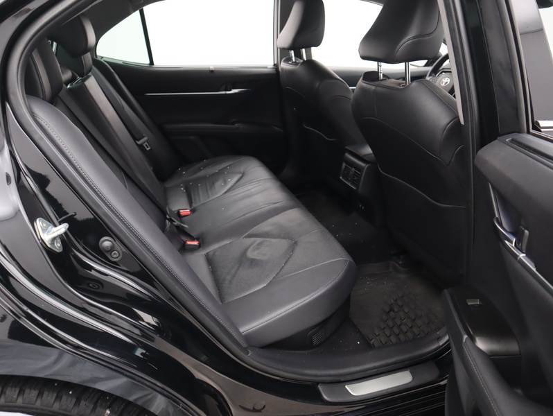 Toyota Camry vaihtoauto