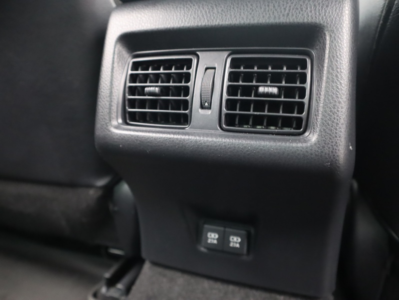 Toyota Camry vaihtoauto