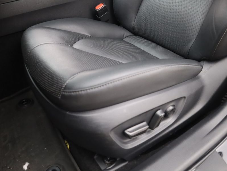 Toyota Camry vaihtoauto