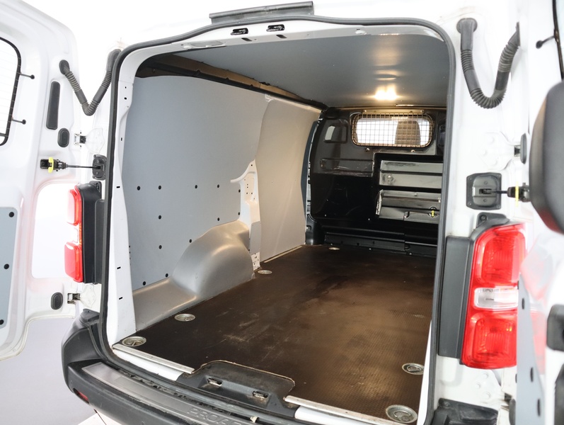 Toyota Proace vaihtoauto