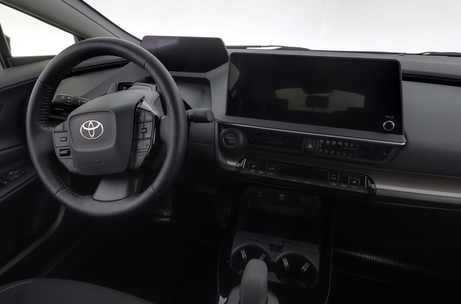 Toyota Prius Plug-in vaihtoauto